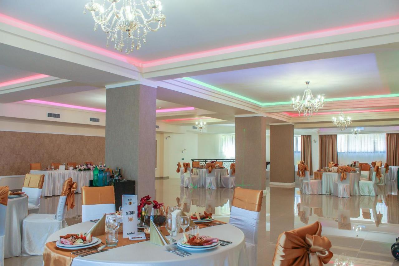 Hotel Rao Cluj-Napoca Ngoại thất bức ảnh